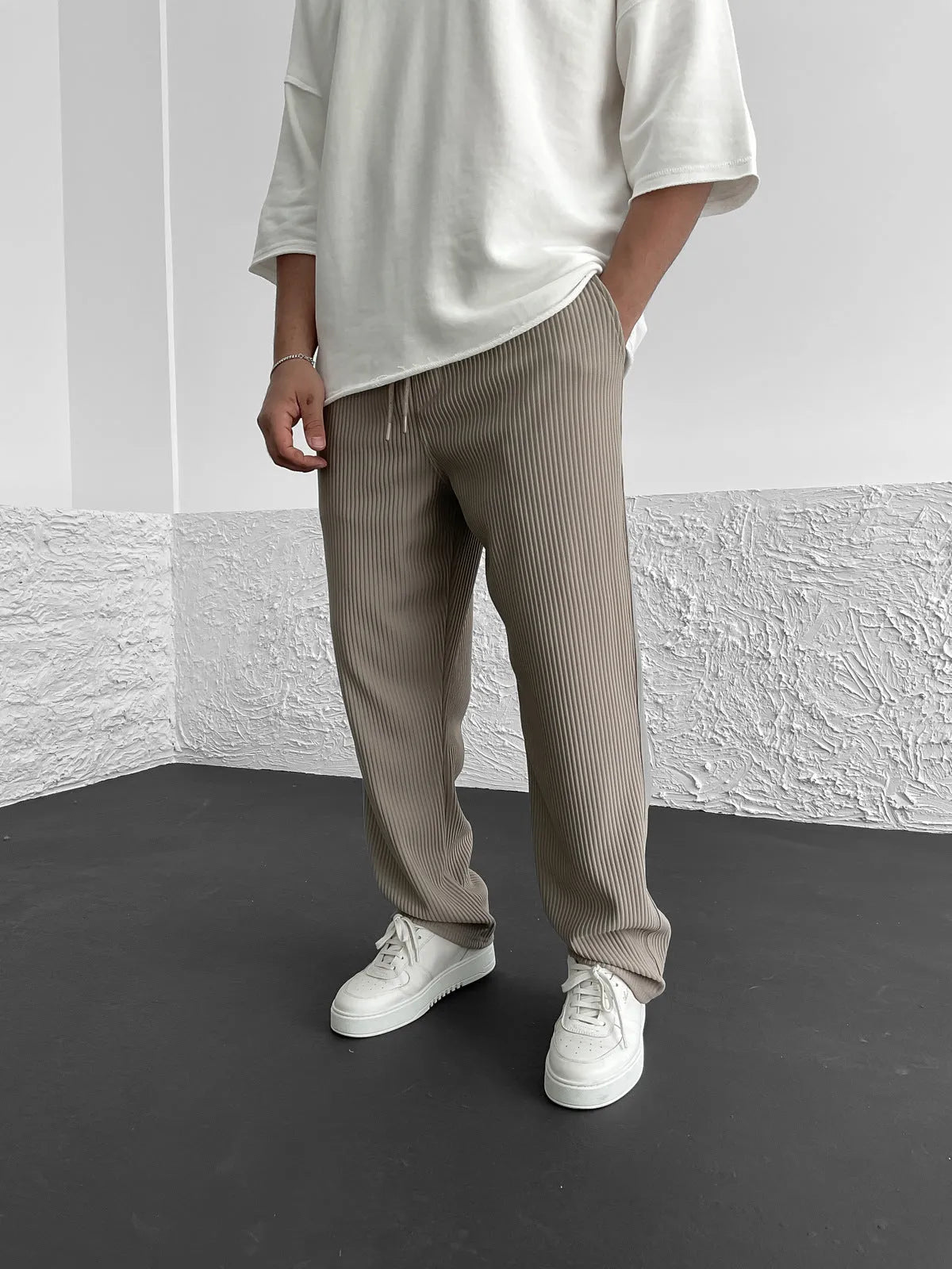 Malik | Ribbed Relaxed Pants