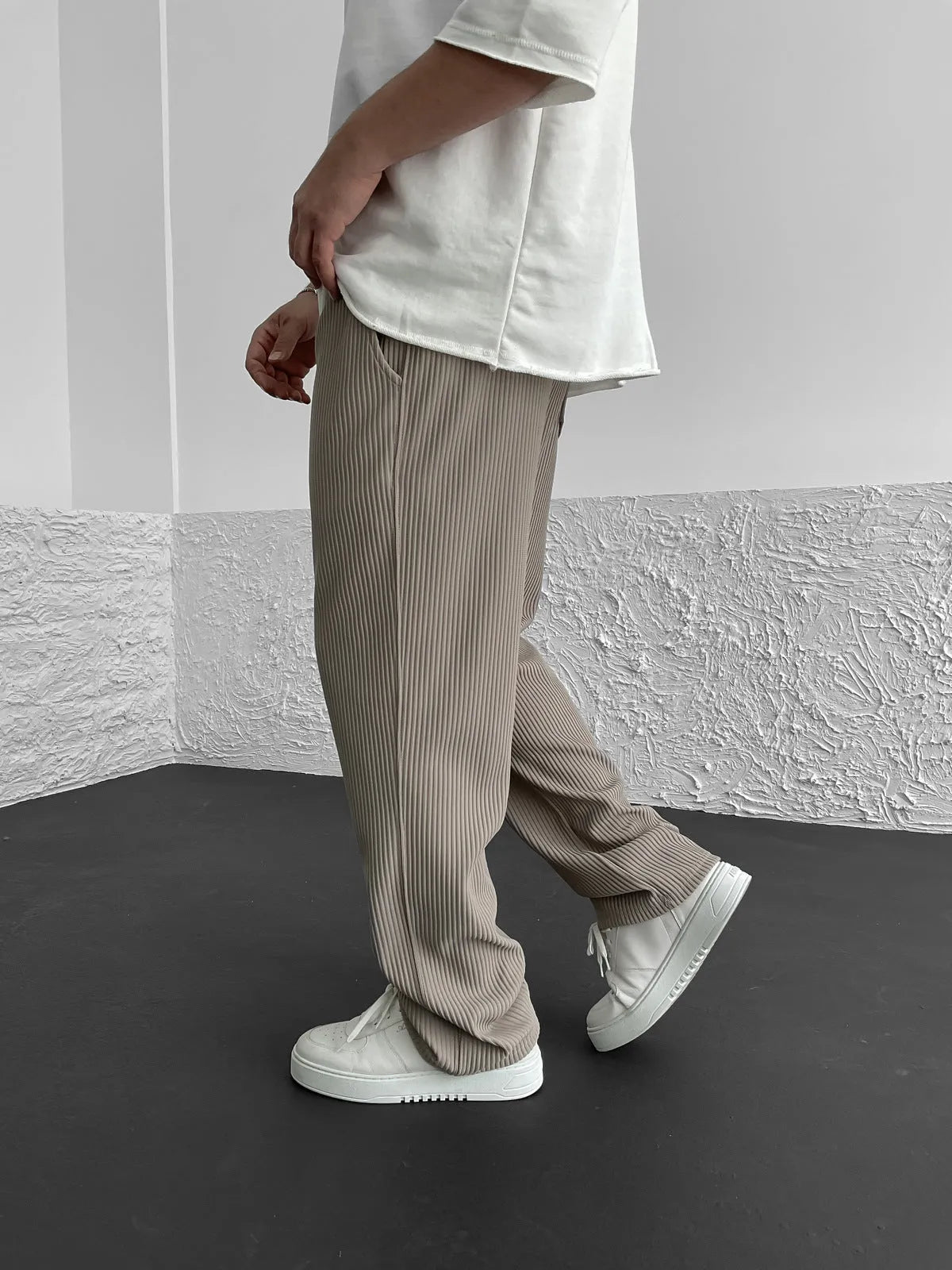 Malik | Ribbed Relaxed Pants