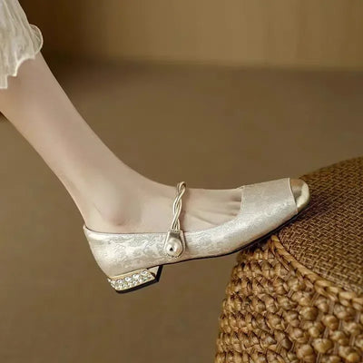 Naila | Orthopedic Crownleaf Pumps