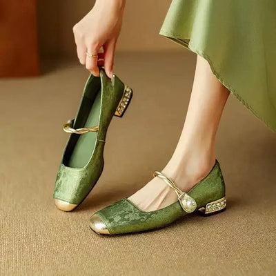 Naila | Orthopedic Crownleaf Pumps