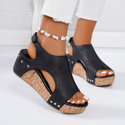 Jaev - Elegant Casual Sandals