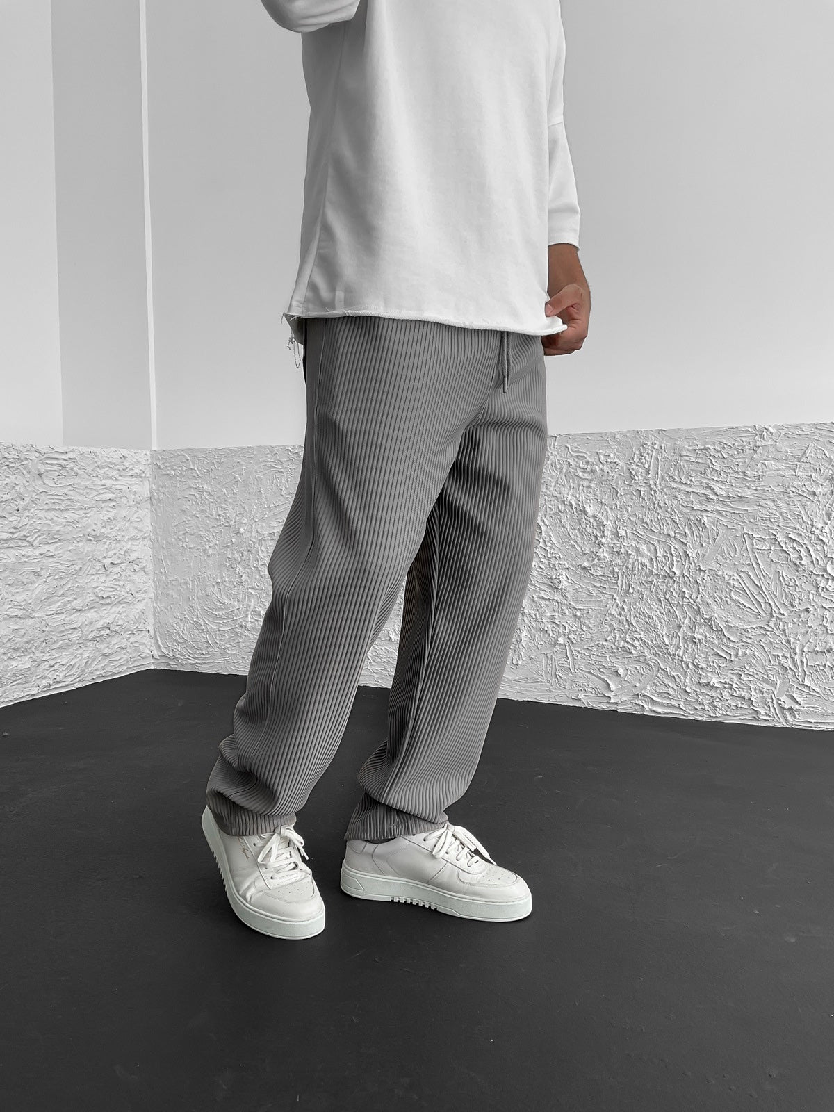 Malik | Ribbed Relaxed Pants