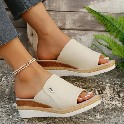 Makani | Orthopedic Sandals